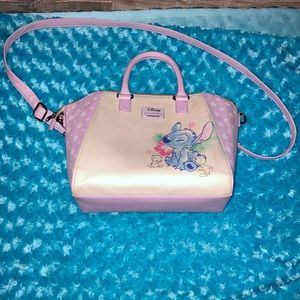 ❤️Loungefly Stitch Purse❤️